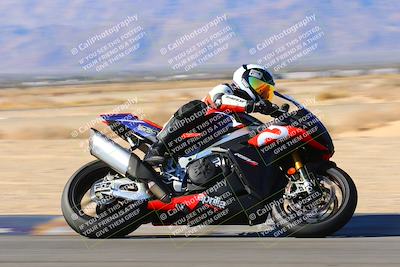 media/Jan-09-2022-SoCal Trackdays (Sun) [[2b1fec8404]]/Turn 8 (1045am)/